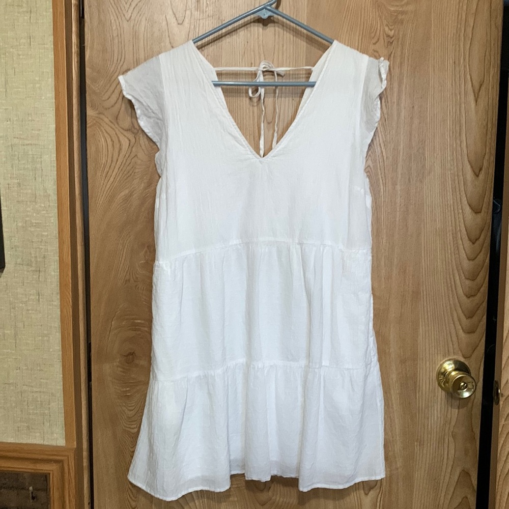 AmberCrombie and Fitch size medium white babydoll dress. Super cute.